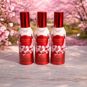 Bath & body Works Japanese cherry room sprays